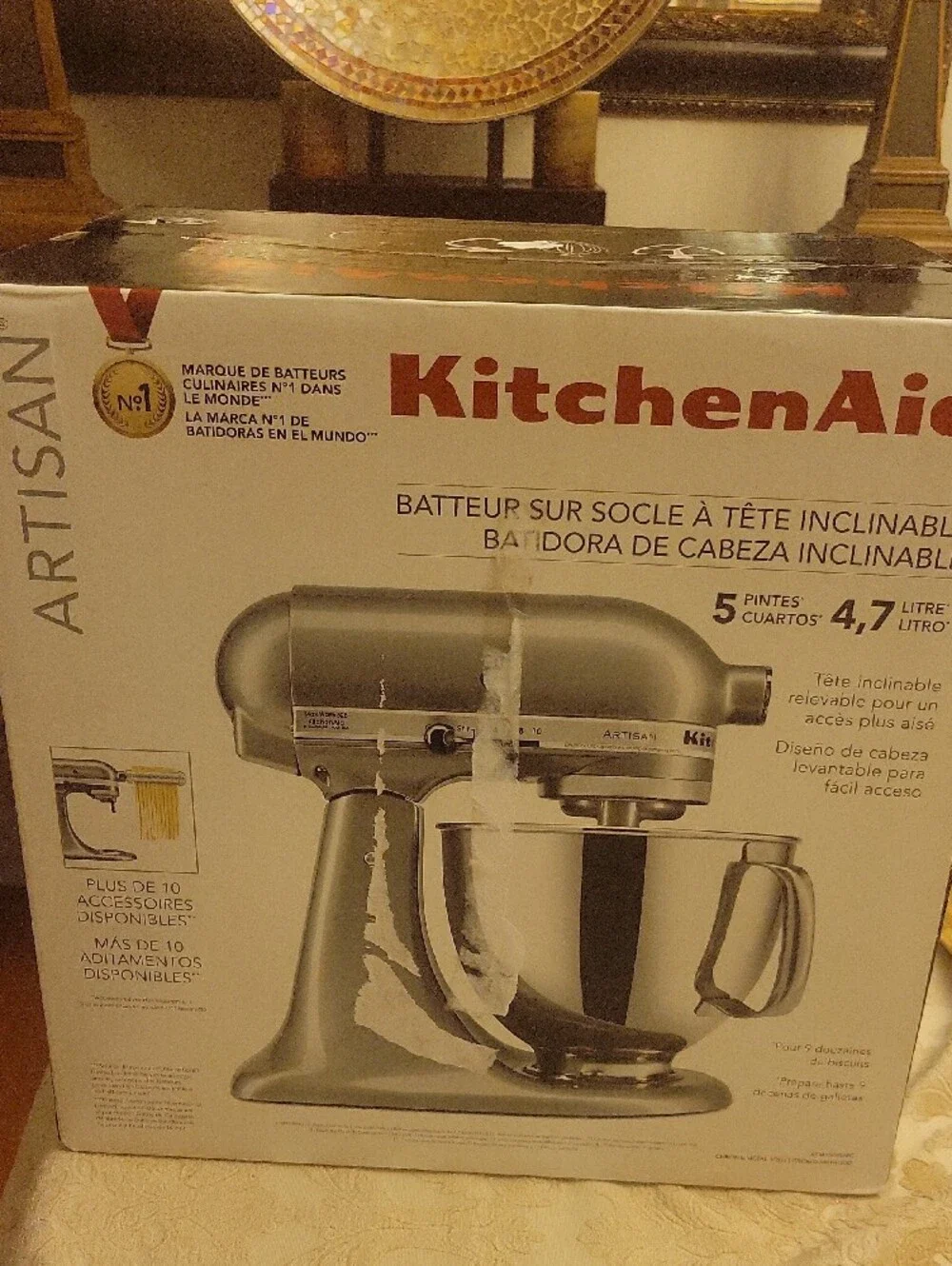 KitchenAid Artisan Tilt-Head Stand Mixer in Silver